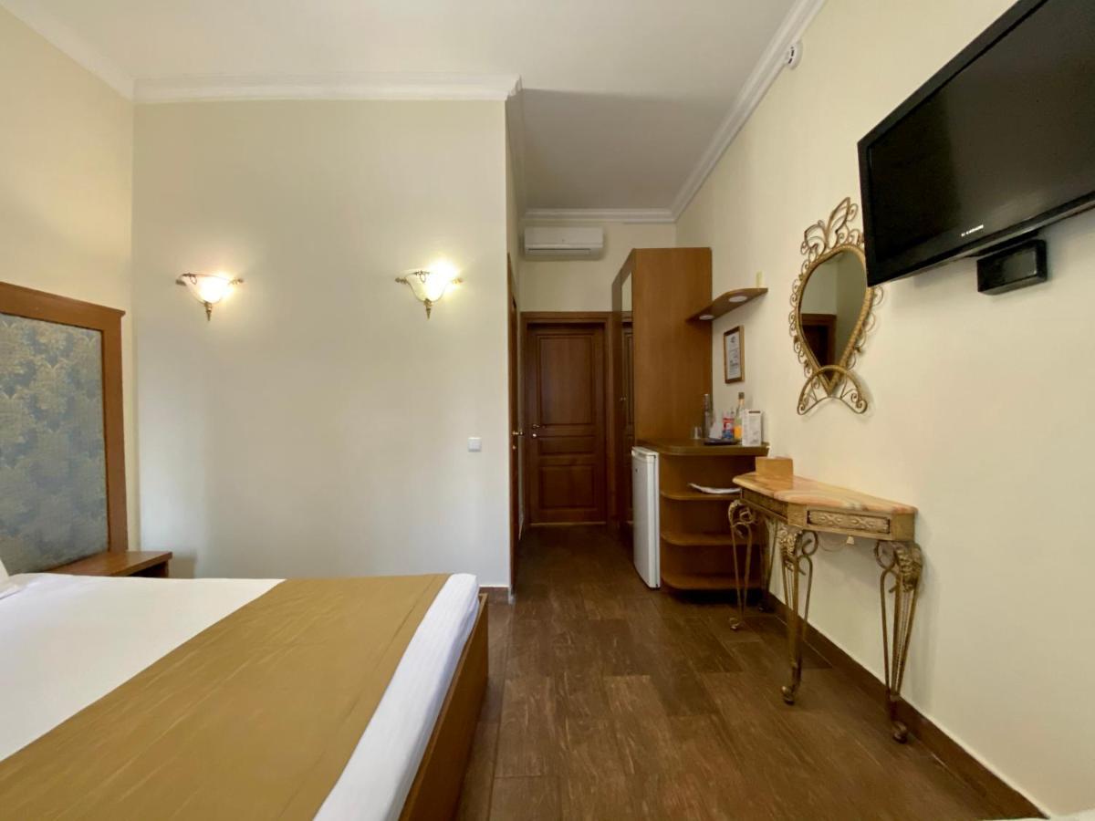 Boomerang Business Hotel Odessa Extérieur photo